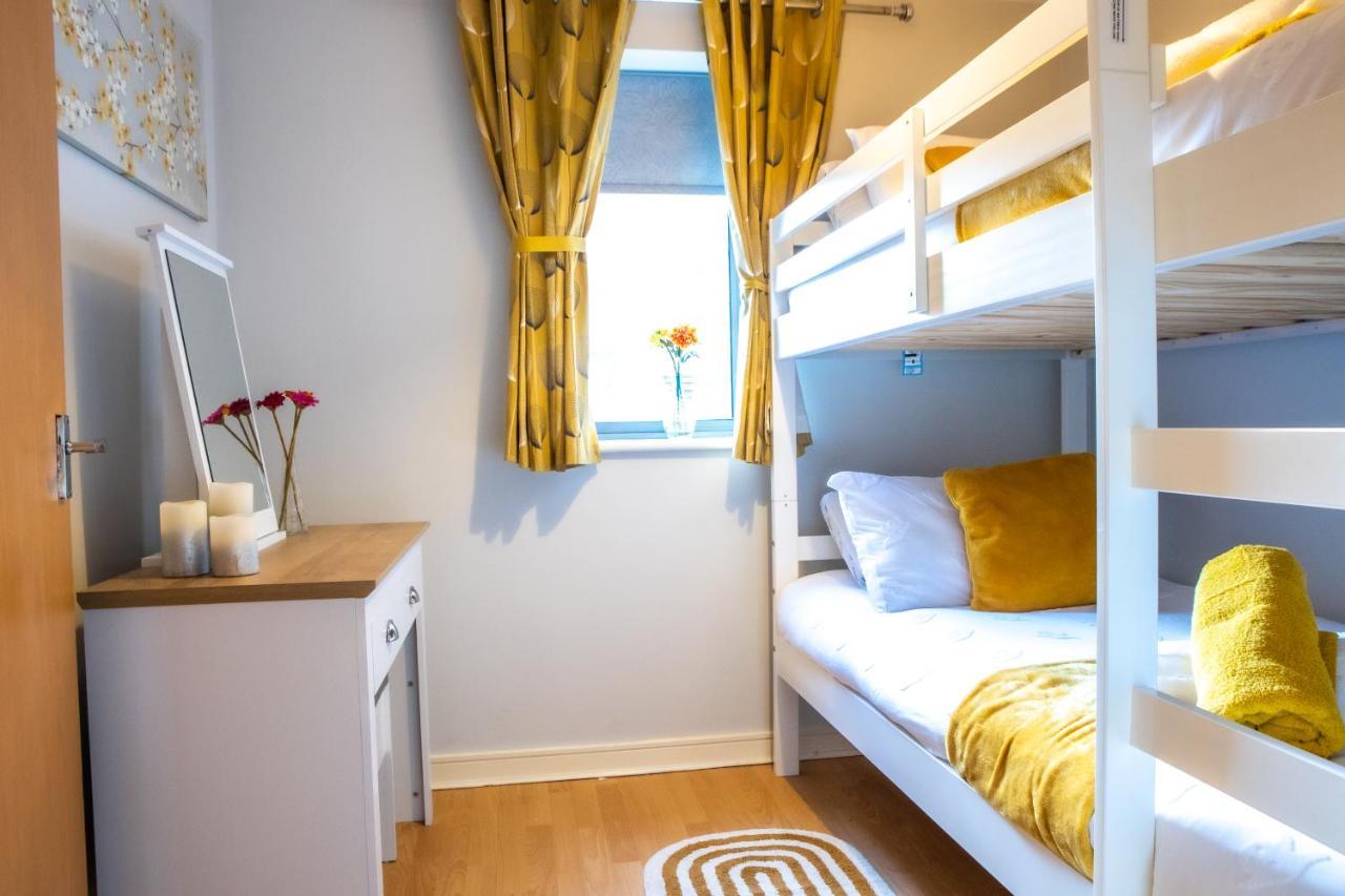 Newly Furnished Appartment Near Train Station Wolverhampton Extérieur photo